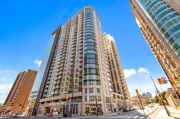 242 RIDEAU ST #907, Lower Town - Sandy Hill, ON K1N 0B7