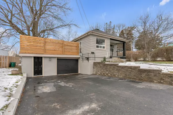 Frontenac, ON K7M 3L8,951 Sydenham RD