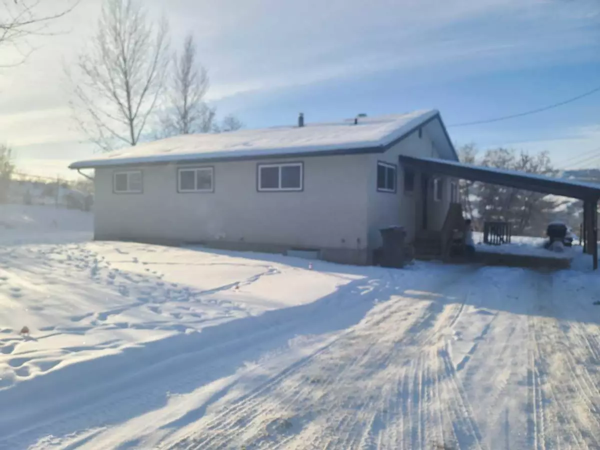 Peace River, AB T8S 1L9,11114 103 ST