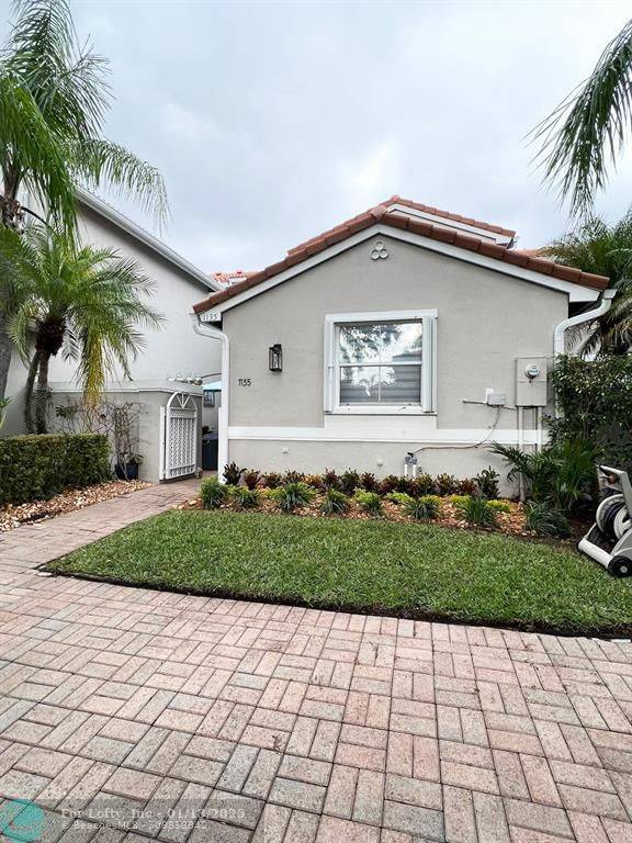 Hollywood, FL 33019,1135 Doveplum St  #1135