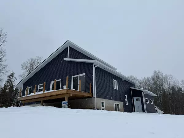 180 Forest Harbour Pkwy, Tay, ON L0K 2A0