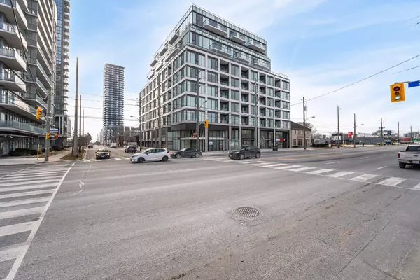 1195 The Queensway AVE #306, Toronto W08, ON M8Z 1R7