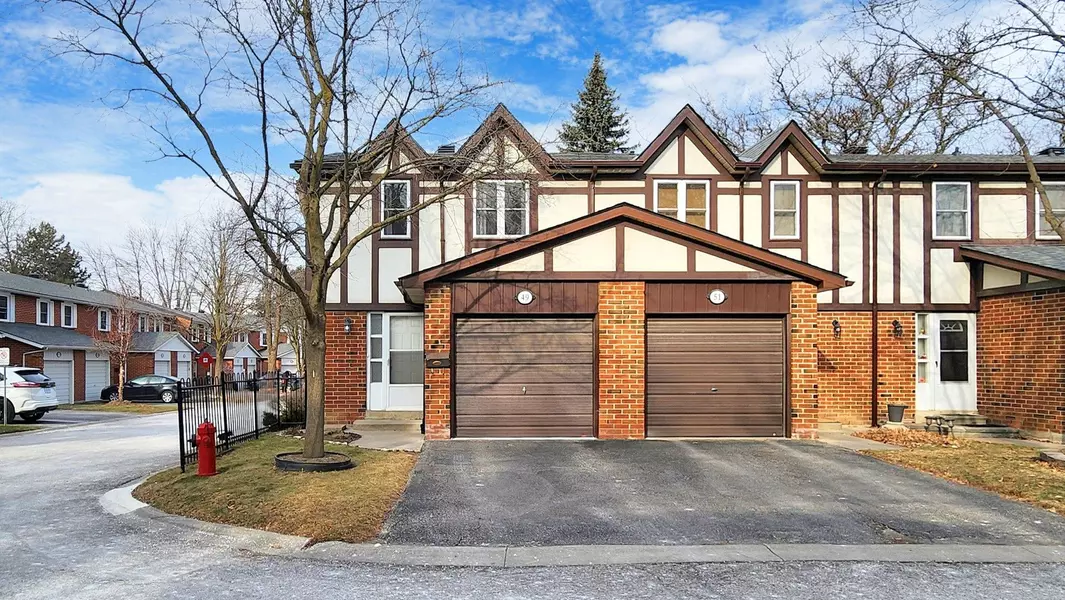 49 Gordon WAY, Markham, ON L3T 5A1