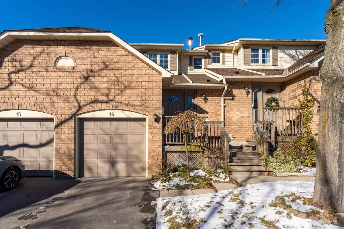 Hamilton, ON L8B 0C6,79 Braeheid AVE #16