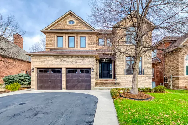 Oakville, ON L6H 7J9,1564 Pinery CRES