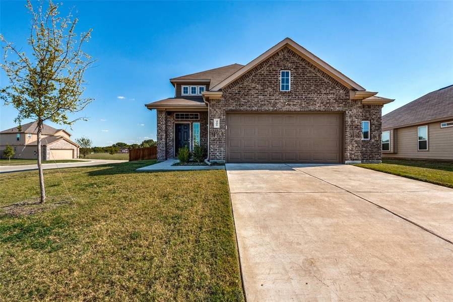 400 Livingston Drive, Desoto, TX 75115