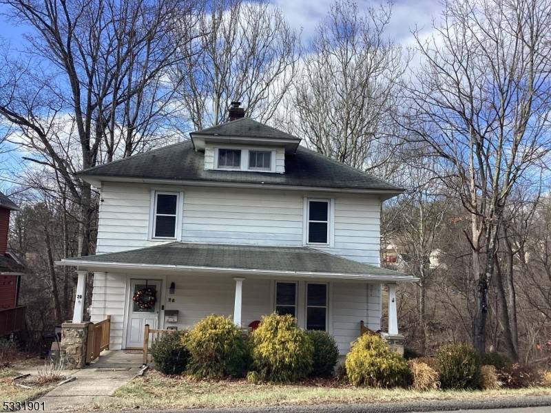 28 W Main St, High Bridge Boro, NJ 08829