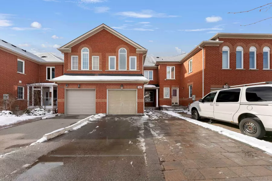 167 Parktree DR, Vaughan, ON L6A 2W5