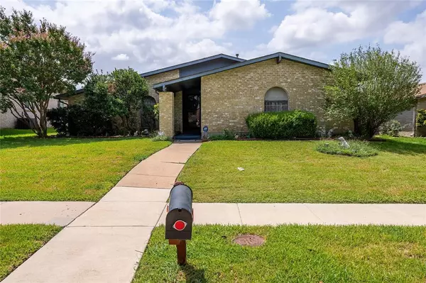 3120 Chestnut Road, Carrollton, TX 75007