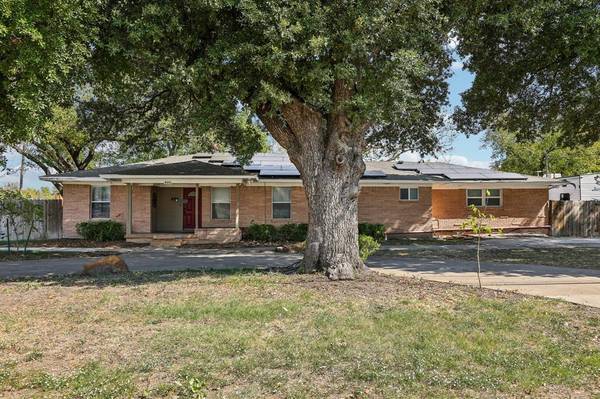 405 N 4th Street, Princeton, TX 75407