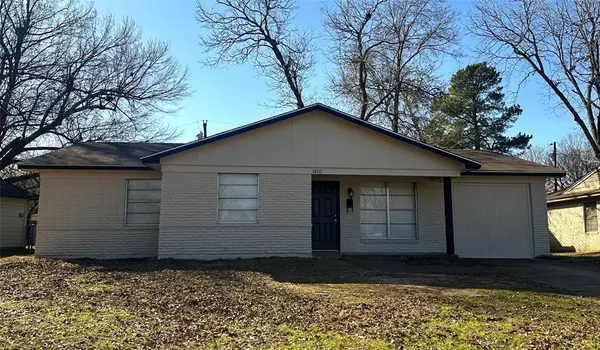 1810 Belmont Street, Paris, TX 75460