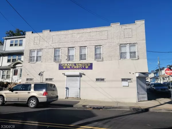 219-221 Stuyvesant Ave, Newark City, NJ 07106