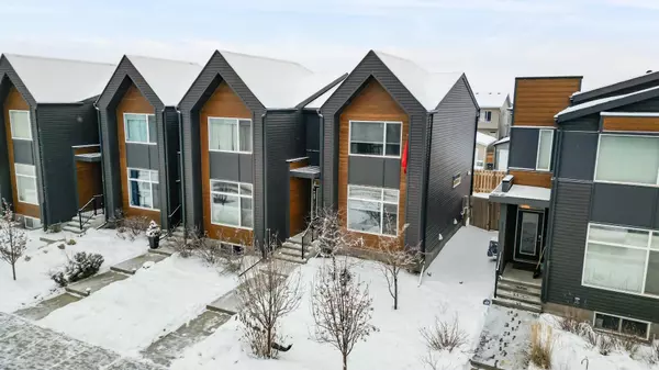 221 Seton CIR SE, Calgary, AB T3M 2W2