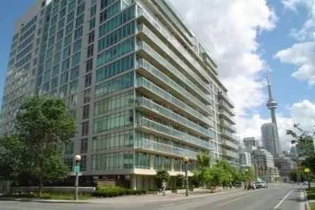 Toronto C01, ON M5V 3N2,650 Queens Quay W #305