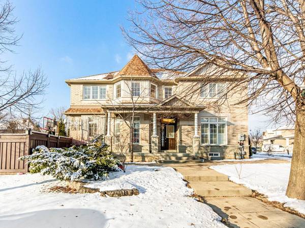 40 Signet WAY, Vaughan, ON L4H 2E3