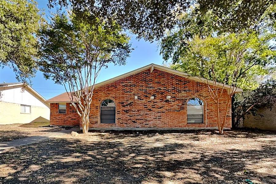 3112 Falkland Road, Carrollton, TX 75007