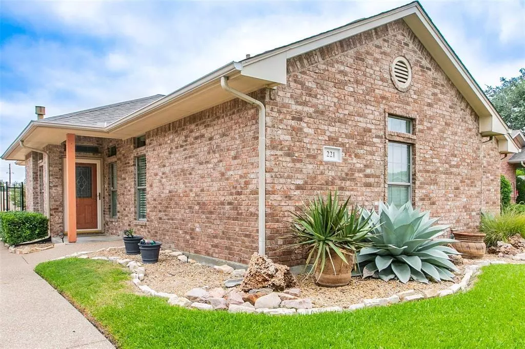 Waxahachie, TX 75165,221 Oleander Place