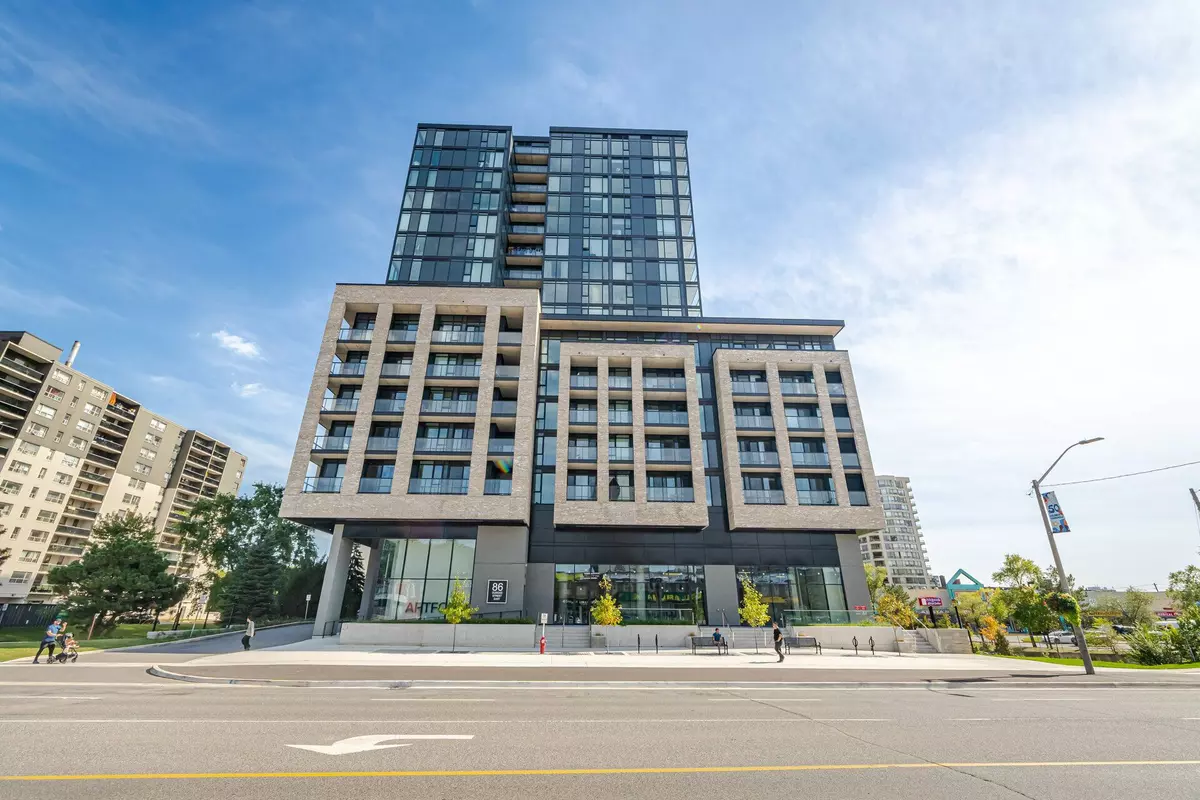 Mississauga, ON L5A 0B1,86 Dundas ST E #914