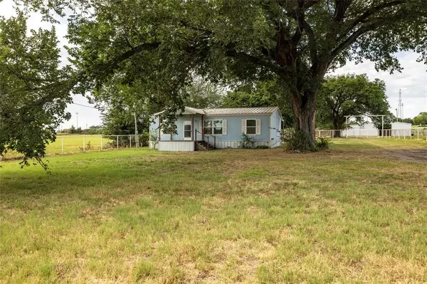 Springtown, TX 76082,207 Lazy B Lane