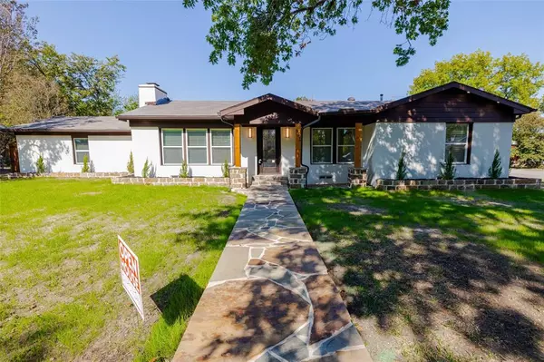 307 E 8th Street, Kaufman, TX 75142