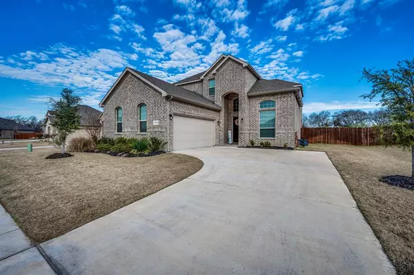 3432 Burning Tree Lane, Grand Prairie, TX 76065