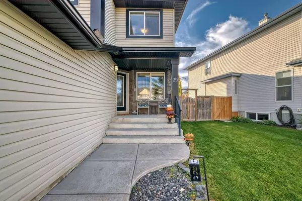 Calgary, AB T3H 4V9,39 Wentworth Close Southwest