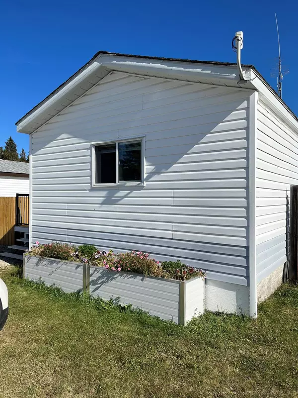 Rural Clearwater County, AB T4T 2A4,80041 Old Hwy. 11A #35