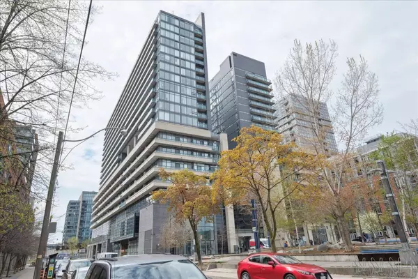 Toronto C01, ON M6J 0C7,36 Lisgar ST #1605W