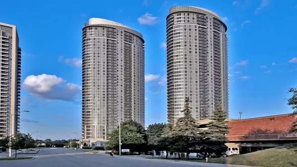 125 Village Green SQ #2212, Toronto E07, ON M1S 0G3