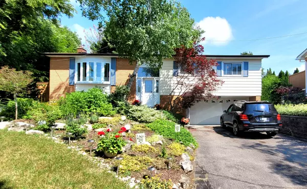 37 Sir Bodwin PL #Lower, Markham, ON L3P 2X7