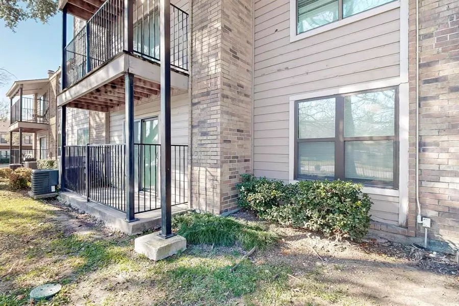 8109 Skillman Street #1010, Dallas, TX 75231