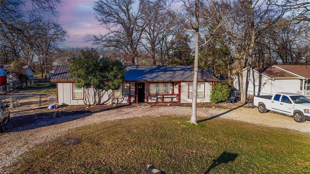 120 Pierce Drive, Mabank, TX 75156