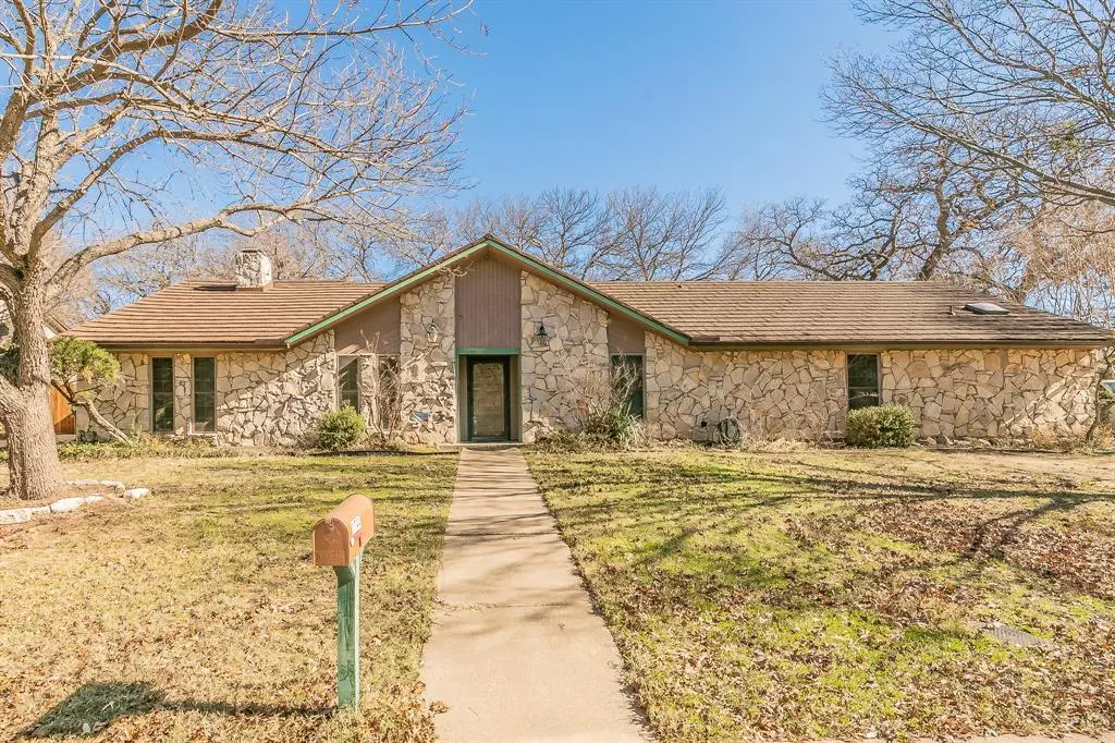 Hurst, TX 76054,1744 Jeannie Lane