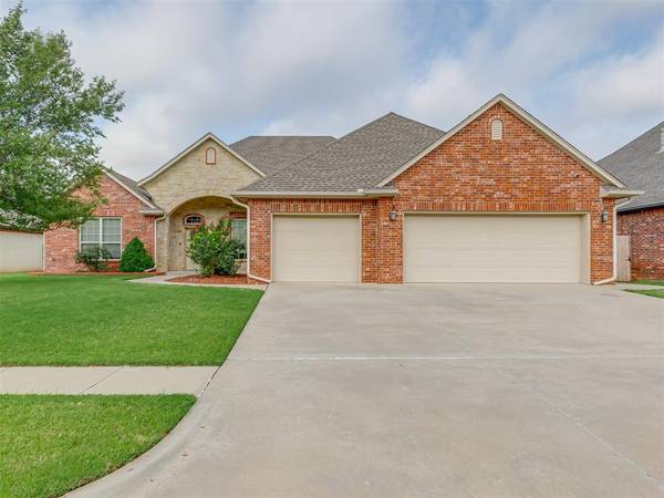 18505 Salvador Road, Edmond, OK 73012