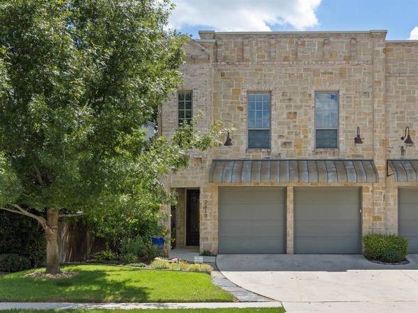 2817 Merrimac Street, Fort Worth, TX 76107