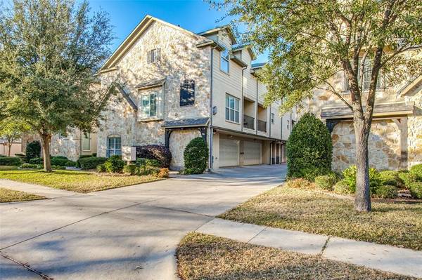 University Park, TX 75205,4524 Emerson Avenue #2