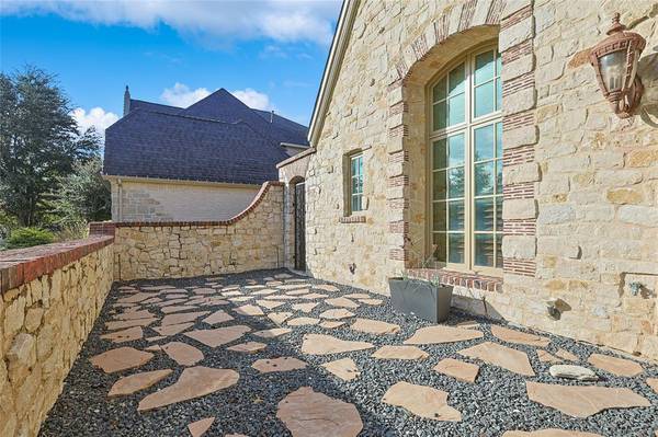 Coppell, TX 75019,607 Deforest Court