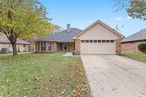 348 Park North Lane, Keller, TX 76248