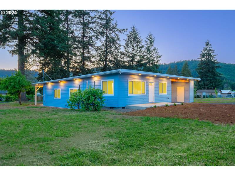 425 ANNE ST #Lot 2, Yoncalla, OR 97499