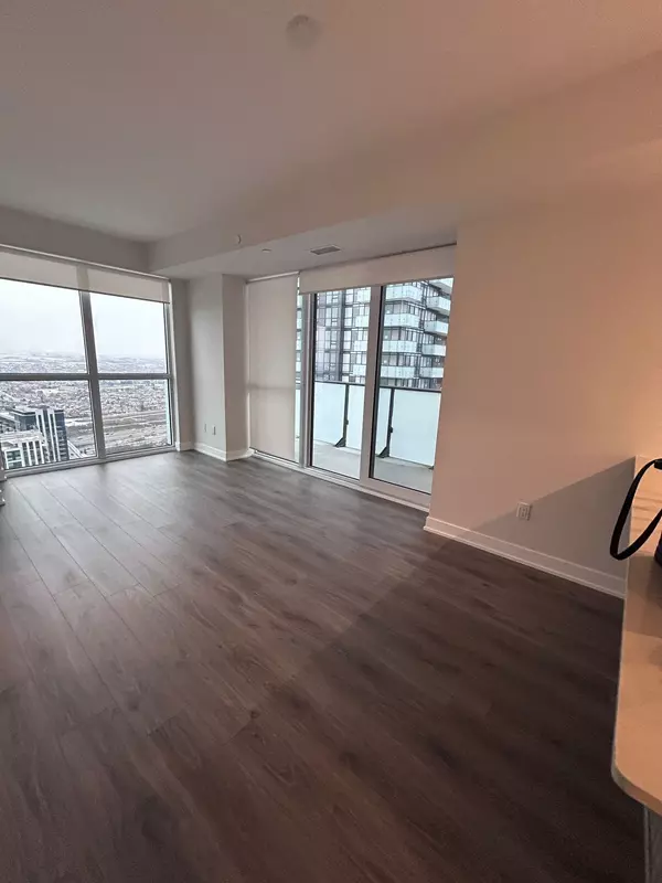 Mississauga, ON L5B 3M8,4130 Parkside Village DR #3704