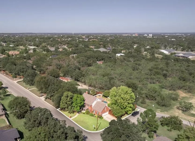 2905 Good Shepherd Drive, Brownwood, TX 76801