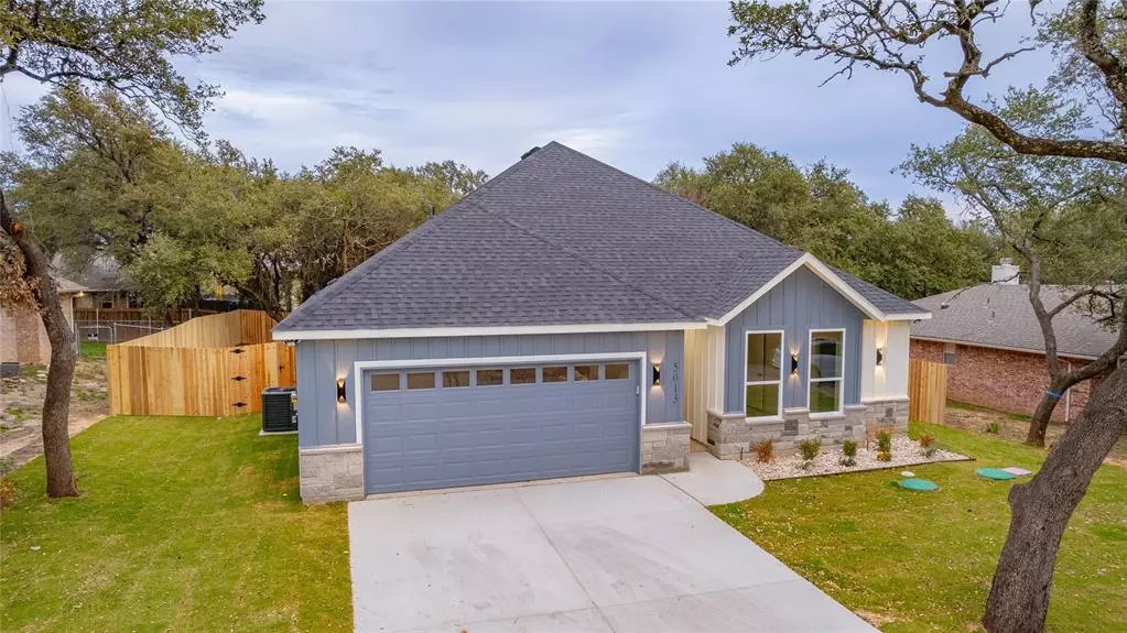 5013 Guadalupe Court, Granbury, TX 76048