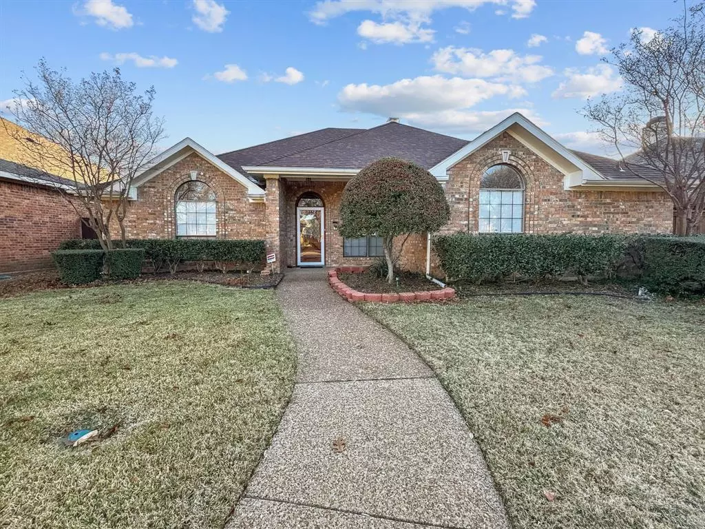 Irving, TX 75063,708 Cimarron Trail