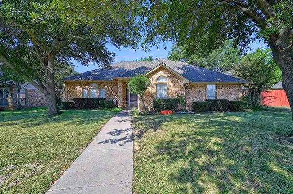 3917 Grant Parkway, Denton, TX 76208