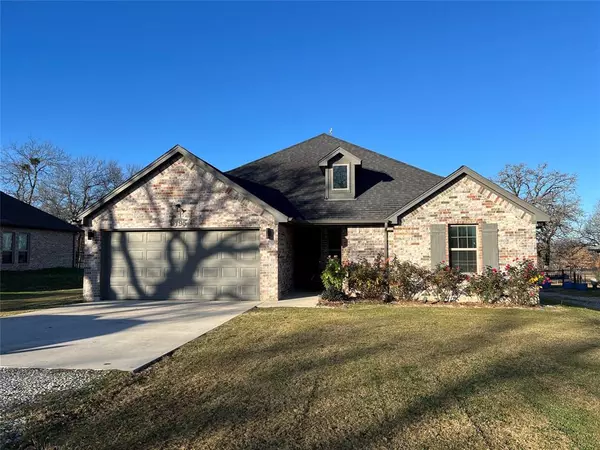 9195 Old Springtown Road, Springtown, TX 76082