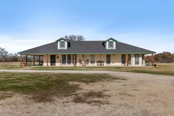 Paradise, TX 76073,820 County Road 3592