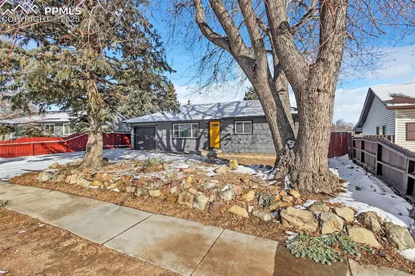 Colorado Springs, CO 80909,19 Dudley AVE