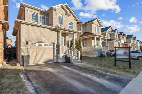 Clarington, ON L1B 0E2,7 McDONALD CRES