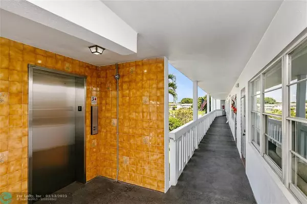 Deerfield Beach, FL 33442,2030 Newport H  #2030