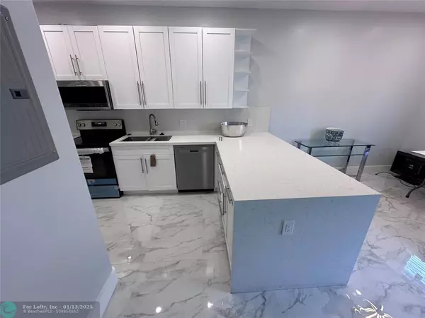 Fort Lauderdale, FL 33312,2884 SW 17th St